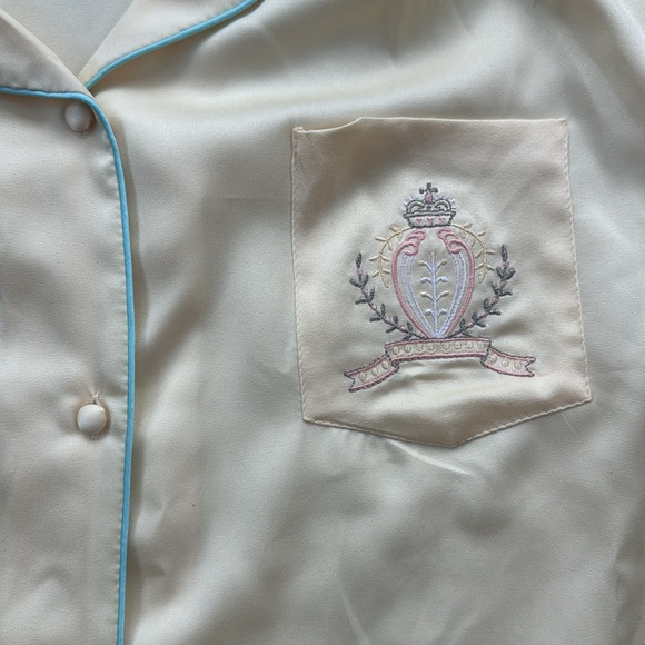 Vintage Amanda Payne Satin Button Down Nightgown Pale Yellow Large - Picture 2 of 7